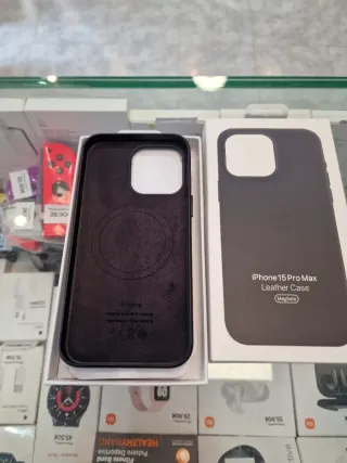 Funda iPhone 15 Pro Max Piel Negra