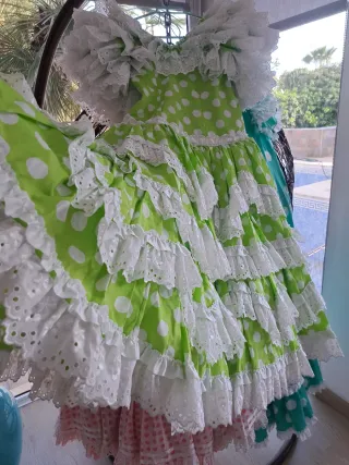 Vestido Rociero Verde y blanco