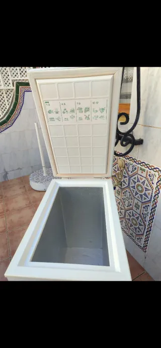 Congelador vertical New Pol SF30 en Santa Pola