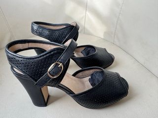 Sandalias Tacón Piel Negro 10cm