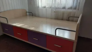 Cama juvenil con 4 cajones