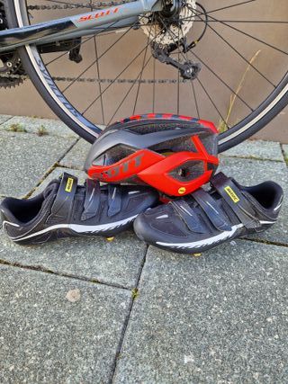 Bicicleta Scott Speedster Shimano 105 + accesorios