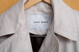 Gabardina Zara Basic Talla S Beige