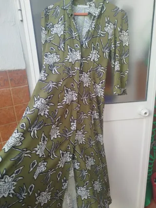 Vestido camisero estampado verde manga larga