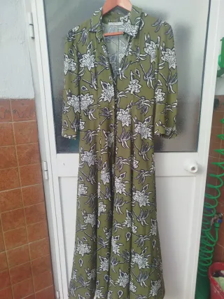 Vestido camisero estampado verde manga larga