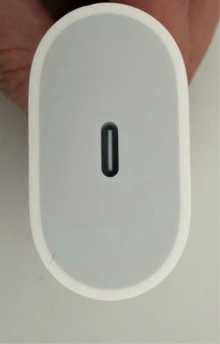 Adaptador USB-C 20W Apple