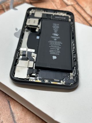 Chasis Original iPhone 11 COMPLETO