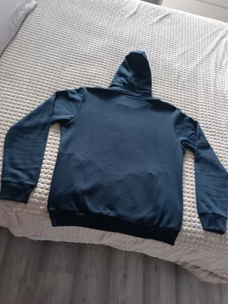 Sudadera Pierre Cardin. Talla S. Nueva!