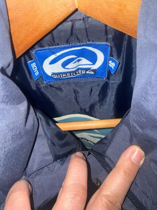 Chaqueta Quiksilver azul y blanco talla L