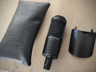 Audio-Technica AT2050 Micrófono Negro