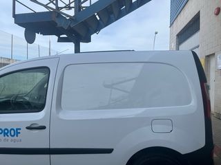 Renault kangoo Furgon 3 puertas 2017
