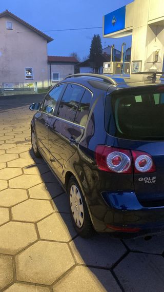 Volkswagen Golf Plus 2012