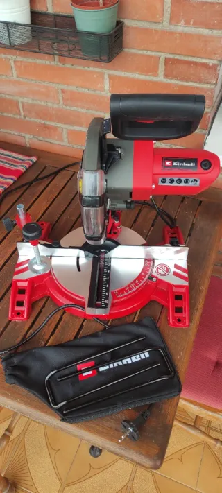 Sierra Ingletadora Einhell TC-MS 2112