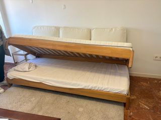 Sofá cama de madera