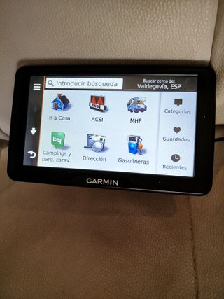 GPS Garmin con soporte
