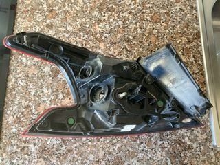 Luz trasera derecha Peugeot 308