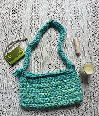 Bolso tejido verde y turquesa