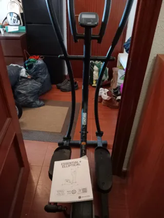 Bicicleta Elíptica Essential +