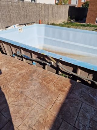 Piscina de fibra de vidrio