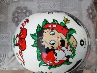 Casco Betty Boop Talla S (55-56cm)  sin estrenar