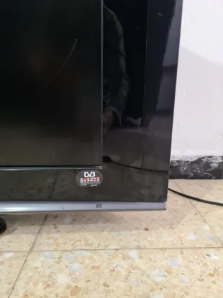 Televisor Panasonic 37 Negro/Plateado