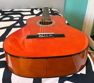 Guitarra Española Naranja con Funda
