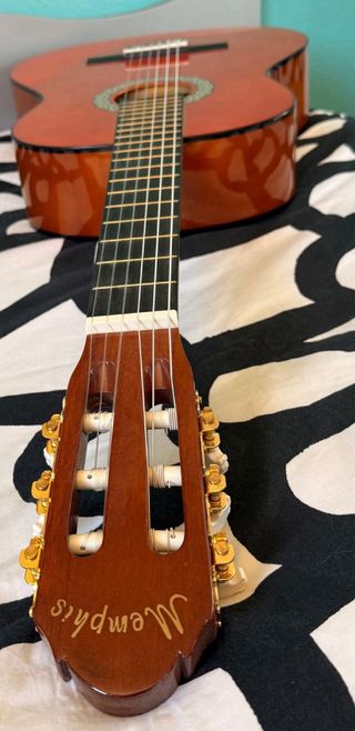 Guitarra Española Naranja con Funda