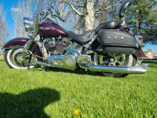 Harley Davidson Softail Deluxe Granate