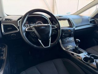 FORD S-MAX 2.0TDCi 150CV MANUAL 7PZ 5PT AÑO 2017