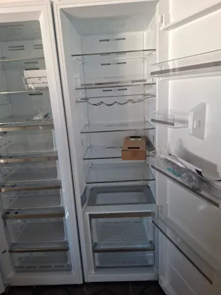 2 Frigorífico parija  Johnson Blanco