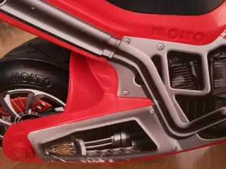 Moto Correpasillos Moltó Roja 86 Power