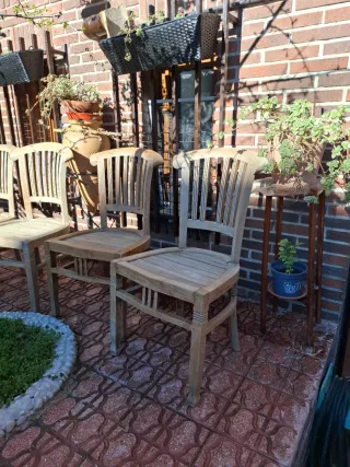 4 Sillas de Madera Maciza Natural