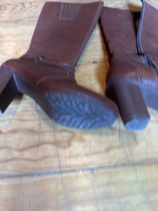 Botas de cuero marrones