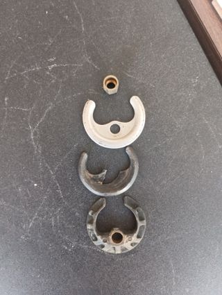 Grifo de cocina metálico plateado