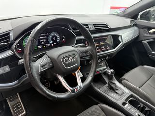 Audi Q3 Sportback Black line S line