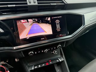 Audi Q3 Sportback Black line S line