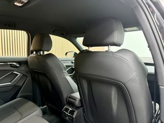 Audi Q3 Sportback Black line S line