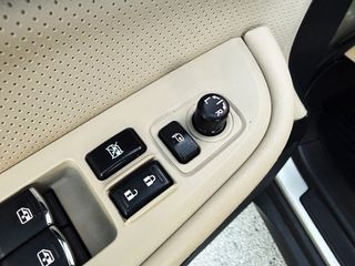 Subaru Outback 2.0 D EXECUTIVE PLUS CVT con TECHO SOLAR, CUERO COMPLETO...