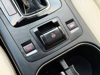 Subaru Outback 2.0 D EXECUTIVE PLUS CVT con TECHO SOLAR, CUERO COMPLETO...