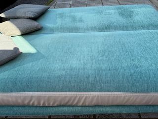 Sofá Cama Tela y Metal 135 x 190cm