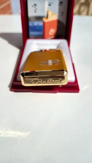 Raro Accendino Royal Musical Vintage - anni 60/70