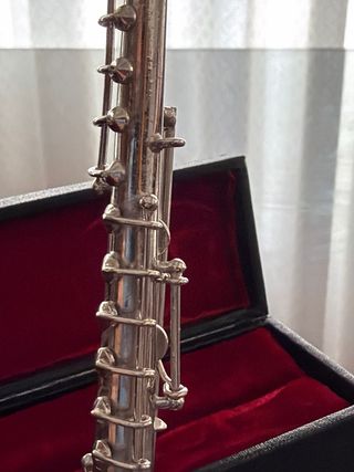 Saxofón Soprano Miniatura con Caja