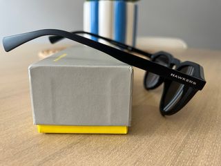 Gafas de sol Hawkers negras y plateadas