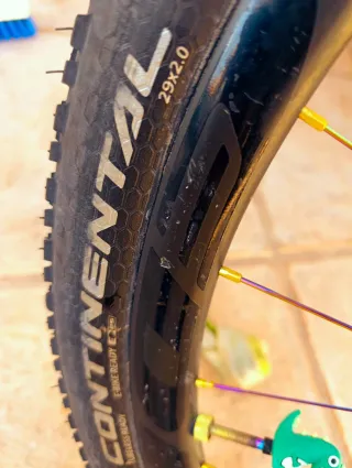 Juego Ruedas Carbono 29