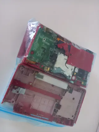 Despiece Nintendo DS Lite