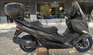 Suzuki Burgman 400