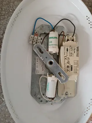 Lámpara de techo cocina metal y madera