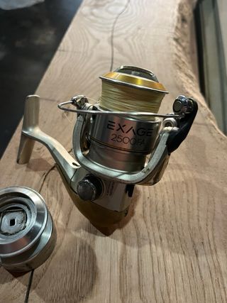 Carrete Shimano Exage 2500 FA