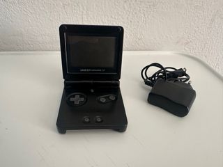 Nintendo Game Boy Advance SP