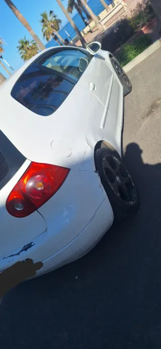 Volkswagen Golf 2004